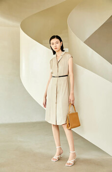 廣州折扣女裝品牌撤柜女裝夏季時尚女裝庫存服裝供應(yīng)