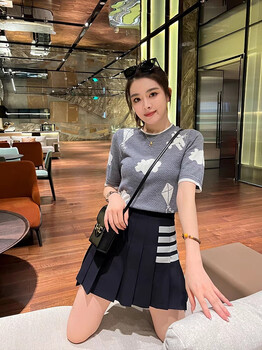 寶姿天絲上衣品牌女裝尾貨春夏女裝庫存廣州折扣女裝供應