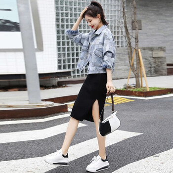 秋季休閑女裝牛仔外套品牌庫存服裝折扣女裝供應