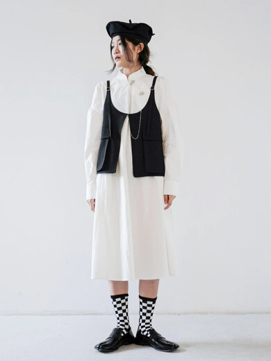 廣州大碼女裝品牌紫布語撤柜尾貨折扣批發庫存服裝市場