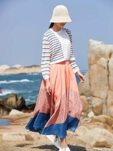 時(shí)尚棉麻女裝谷度春夏裝休閑大碼女裝進(jìn)貨渠道