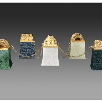 王樹文和李東聯(lián)袂天宮徽寶·金玉花絲五連璽玉雕和花絲鑲嵌工藝