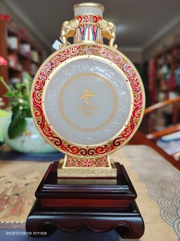 2022年平安冬奧花絲金鑲玉瓶趙春明孟慶東創(chuàng)作