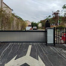 杭州車牌識(shí)別系統(tǒng)、道閘、擺閘、人臉識(shí)別系統(tǒng)、監(jiān)控安裝圖片