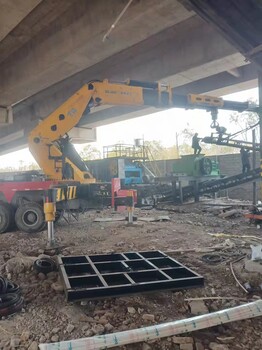 上海徐匯區(qū)桂平路8噸吊車出租桂果路3噸叉車出租機械設(shè)備吊裝