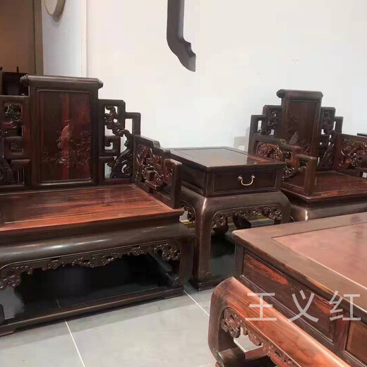 坚实缅甸花梨沙发售后保障,古典红木家具雕工精美