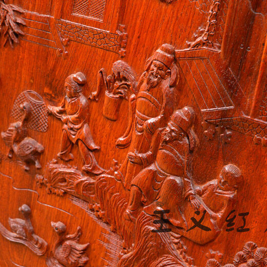 王义红木家具,缅甸花梨餐桌木纹漂亮