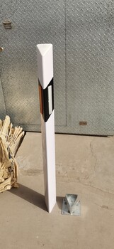臨汾梯形輪廓標(biāo)玻璃鋼三角輪廓標(biāo)公路柱式輪廓標(biāo)廠家