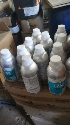 云南大理上門收購過期質(zhì)感漆罩面漆