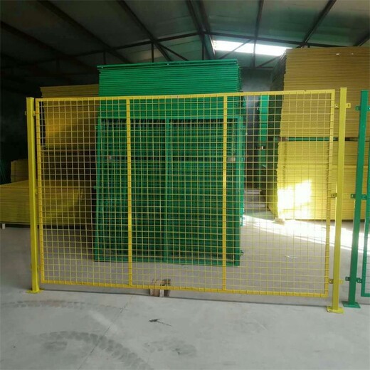 廠區(qū)車間隔離柵的規(guī)格參數(shù)