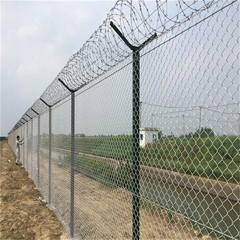 河北鋁包鋼機(jī)場護(hù)欄網(wǎng)的廠家定制優(yōu)勢