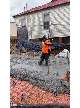 貴州畢節(jié)招出國(guó)勞務(wù)木工瓦工屋頂工水電工