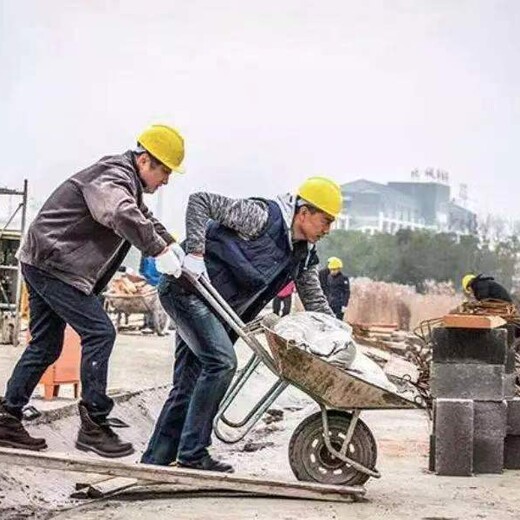 中国澳门招建筑工人工程车司机厨师保姆护工