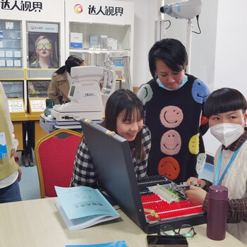 眼鏡驗(yàn)光員的發(fā)展前景怎么樣