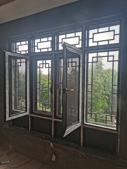 118系列窗紗一體斷橋鋁仿古門窗中式門窗式樣防蟲保溫性能好