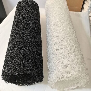 河道人工湖垃圾填埋場土工布土工膜透水管生產(chǎn)廠家