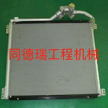 供應(yīng)小松300-7/360-7原廠全新水箱總成207-03-71110液壓油散