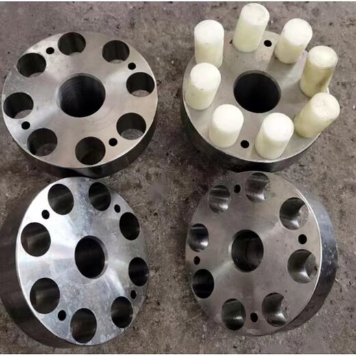 彈性柱銷式聯(lián)軸器，對輪連齒式軸器建筑打樁行業(yè)