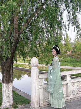 西安漢服出租圖片-西安古裝漢服出租電話-西安古裝漢服出租價(jià)格