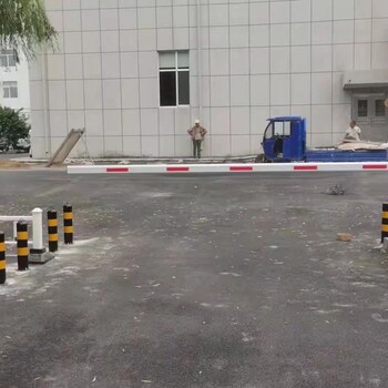 忻州繁峙縣小區(qū)門(mén)禁道閘車(chē)牌識(shí)別系統(tǒng)本地廠(chǎng)家批發(fā)現(xiàn)貨