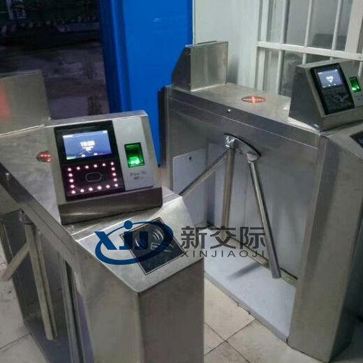 安陽(yáng)門(mén)禁安防智慧校園閘機(jī)閘的測(cè)溫門(mén)禁方案