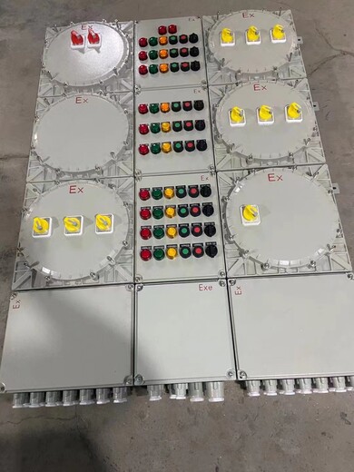 BXQ51-5.5KW防爆变频控制箱生产厂家辽飞防爆