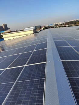 鋅鋁鎂光伏支架導水槽壁厚1.0-1.5銘軒支架
