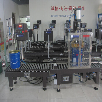 單頭柱塞式桶裝機(jī)-5L洗潔劑桶裝機(jī)