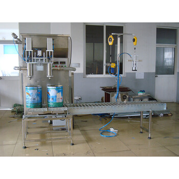 18L農(nóng)藥灌裝機(jī)_自動(dòng)灌裝機(jī)
