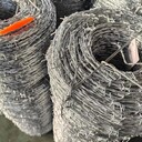 高速公路帶刺鐵線鍍鋅刺繩操場邊界刺線特殊規(guī)格訂做