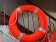 船用救生圈成人救生游泳圈2.5KG加厚实心国标塑料圈