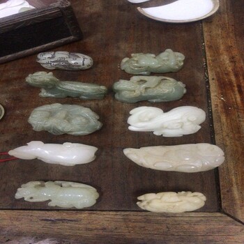 上海上門回收老玉器門店青浦區(qū)舊翡翠大量收購行情現(xiàn)金結(jié)算