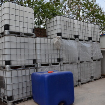克拉玛依塑料水桶果园储水罐PE水箱耐高温不易老化一次成型