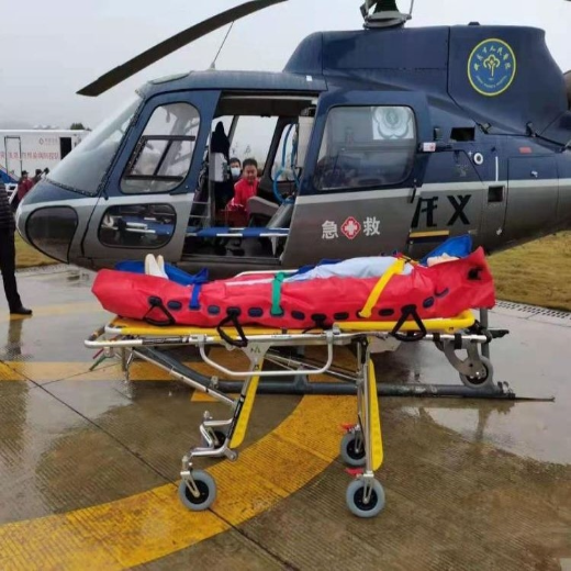枣庄重症病人出院救护车出租-长途运送病人转院-全国救护中心