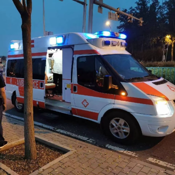 濱州120長途運送病人-救護車護送病人租賃-服務貼心