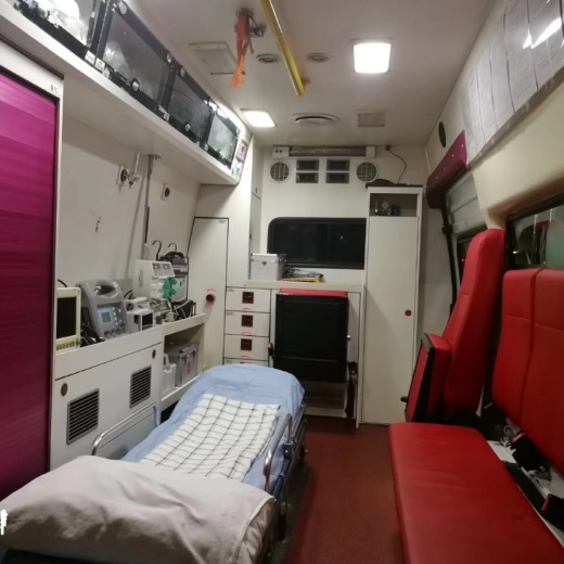 青島跨省出院轉(zhuǎn)院救護車接送-長途120救護車出租電話-派車接送