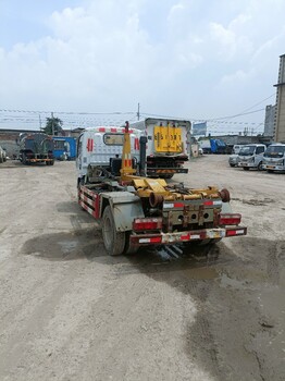 國(guó)五勾臂垃圾車