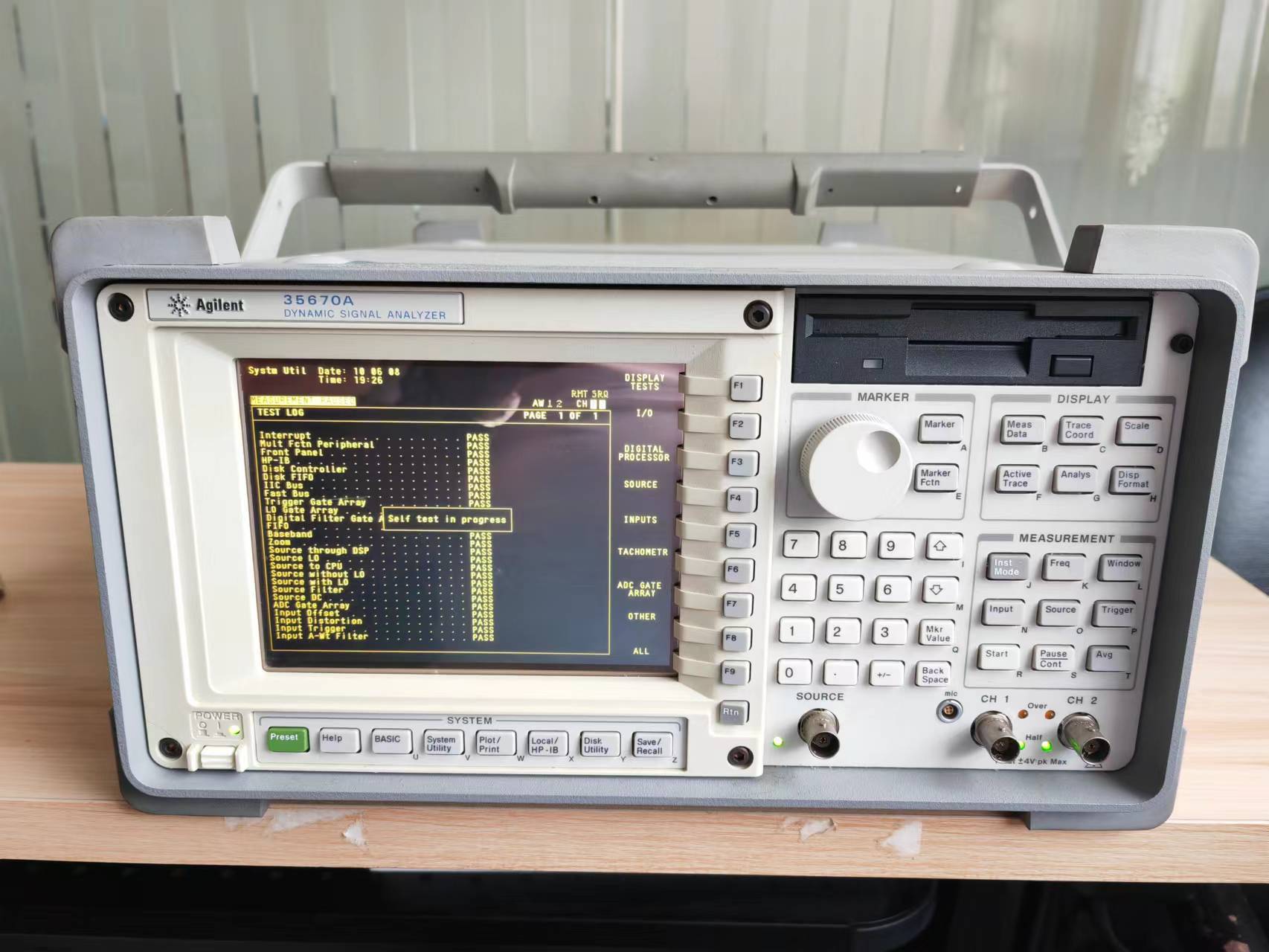 安捷伦Agilent35670A动态信号分析仪