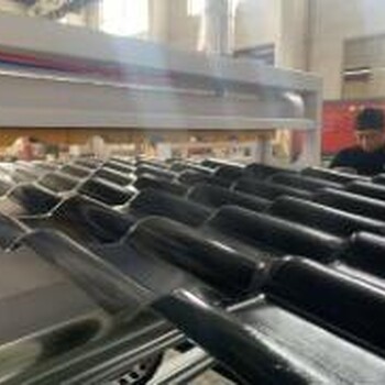 張家港市 PVC合成樹脂瓦生產線廠家