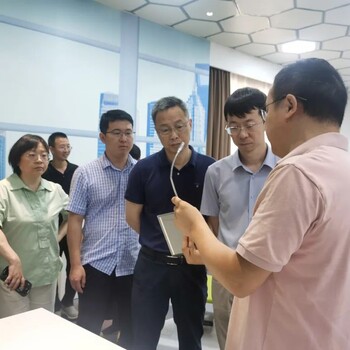 中國綠發(fā)投資集團有限公司浙江公司蒞臨牛墨洽談戰(zhàn)略合作事宜