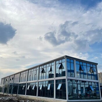 建筑工地集裝箱房：辦公集裝箱房、集裝箱宿舍