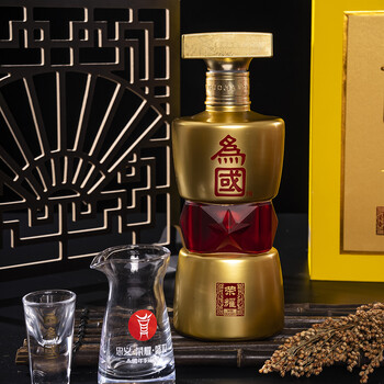 為國(guó)榮耀酒，貴州茅臺(tái)特色醬香酒！