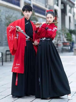 服裝出租租禮服古代服裝租民族服裝租男士西服