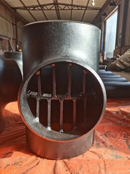 焊接大口径碳钢三通等径异径高压无缝三通管件可来图定制
