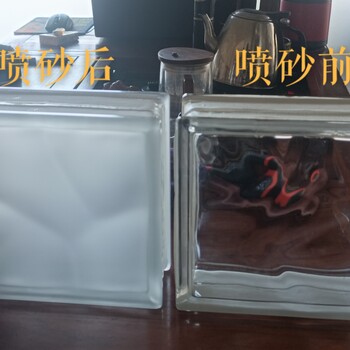叁利供應(yīng)數(shù)控刀片往復(fù)式半自動(dòng)精密液體噴砂機(jī)