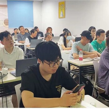 上海服裝設計培訓，新中式，馬面裙，旗袍，服裝縫紉培訓班
