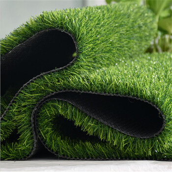 草绿色仿真人工假草坪隆化天台人造草坪围挡遮盖草皮布