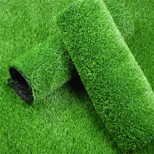 仿真人造草坪地毯嘉善塑料人工草皮楼盘装饰围挡施工绿草坪