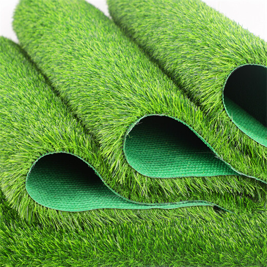 仿真人造草坪地毯多伦塑料人工绿草皮市政绿化围挡仿草坪