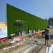 深三色30mm工地施工绿植围挡大新绿色草坪背景围墙